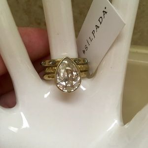 Beautiful triple layered silpada ring